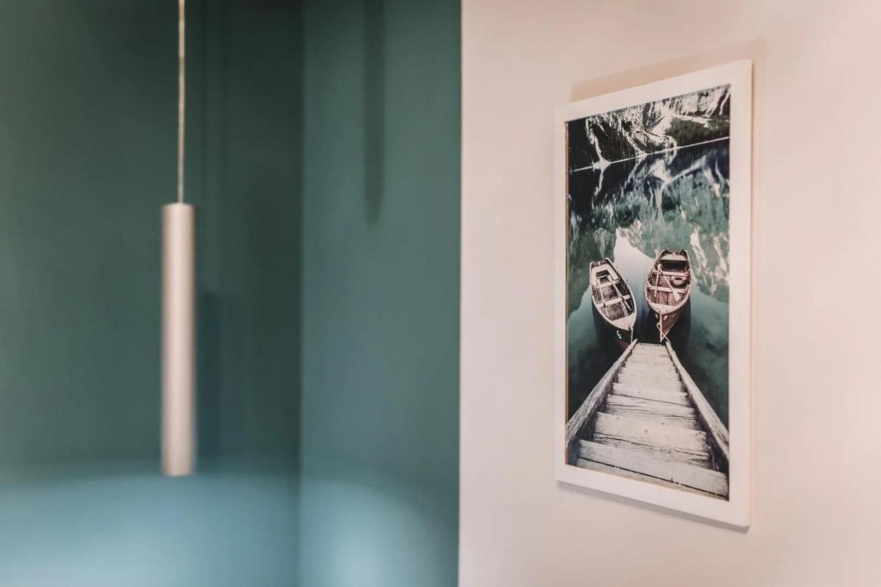 Apartmanhaz Soho Γκιόρ Εξωτερικό φωτογραφία